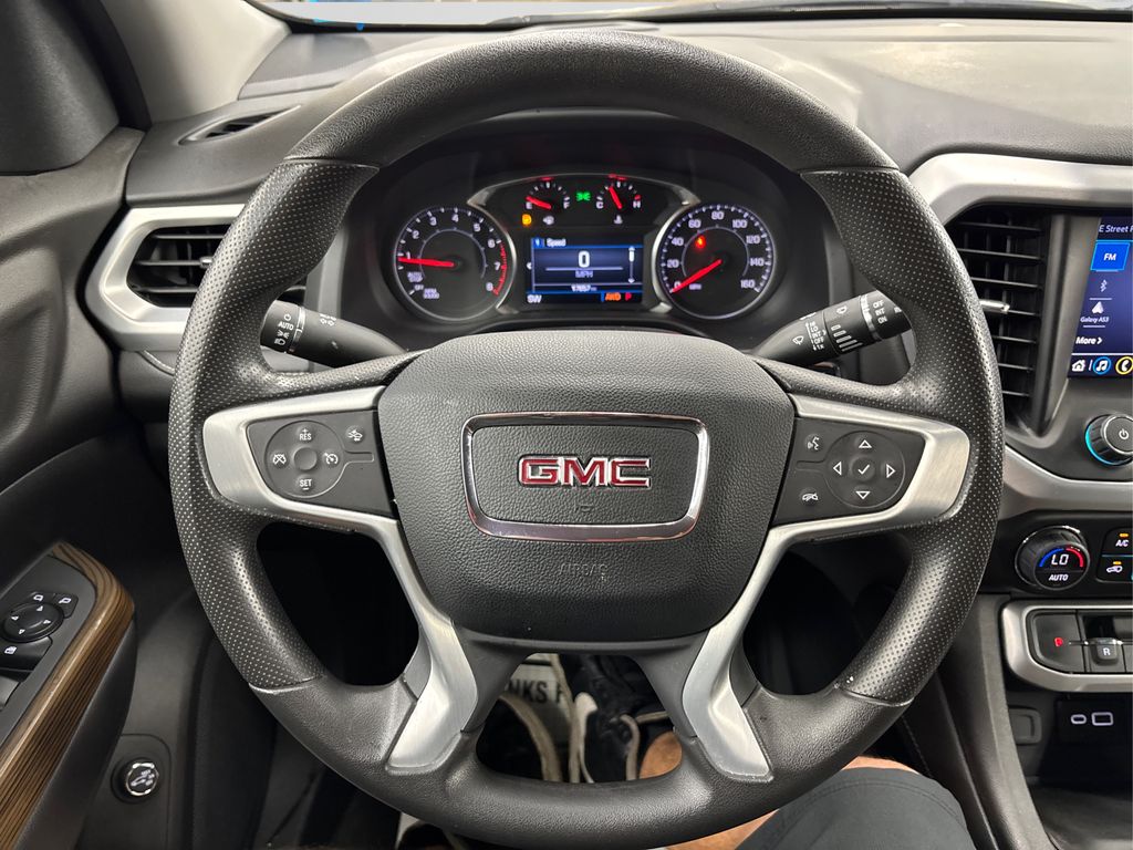 2023 Gmc Acadia SLE photo 21