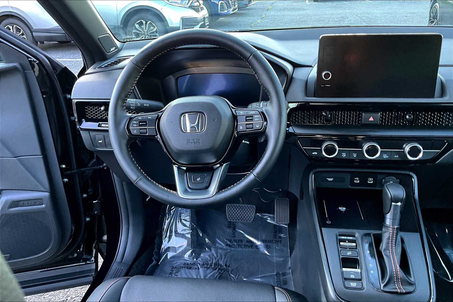 2026 Honda CR-V Hybrid Sport Touring photo 5