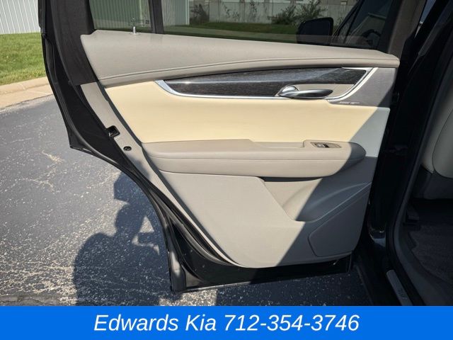2020 Cadillac XT6 Premium Luxury photo 15