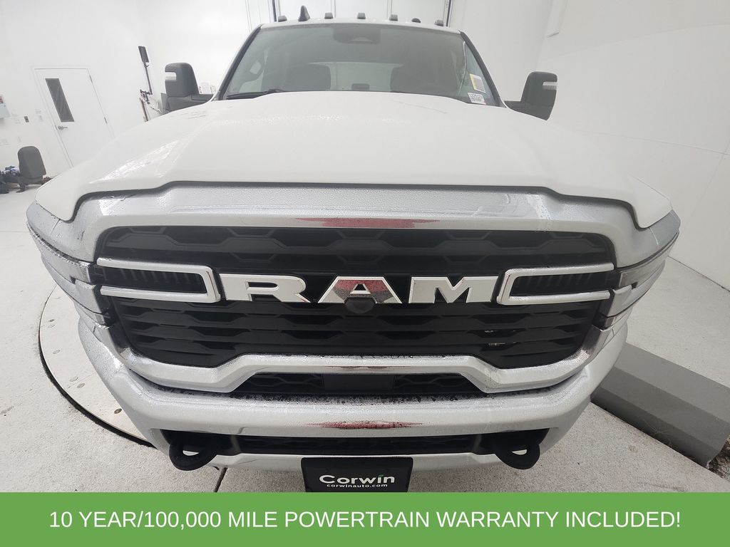 2026 Ram 5500 Tradesman photo 2