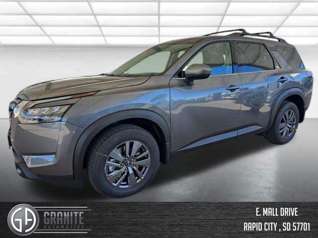 2025 Nissan Pathfinder SV's photo