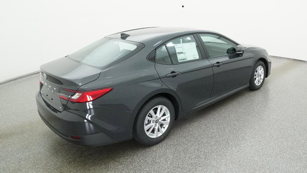 2026 Toyota Camry LE photo 19