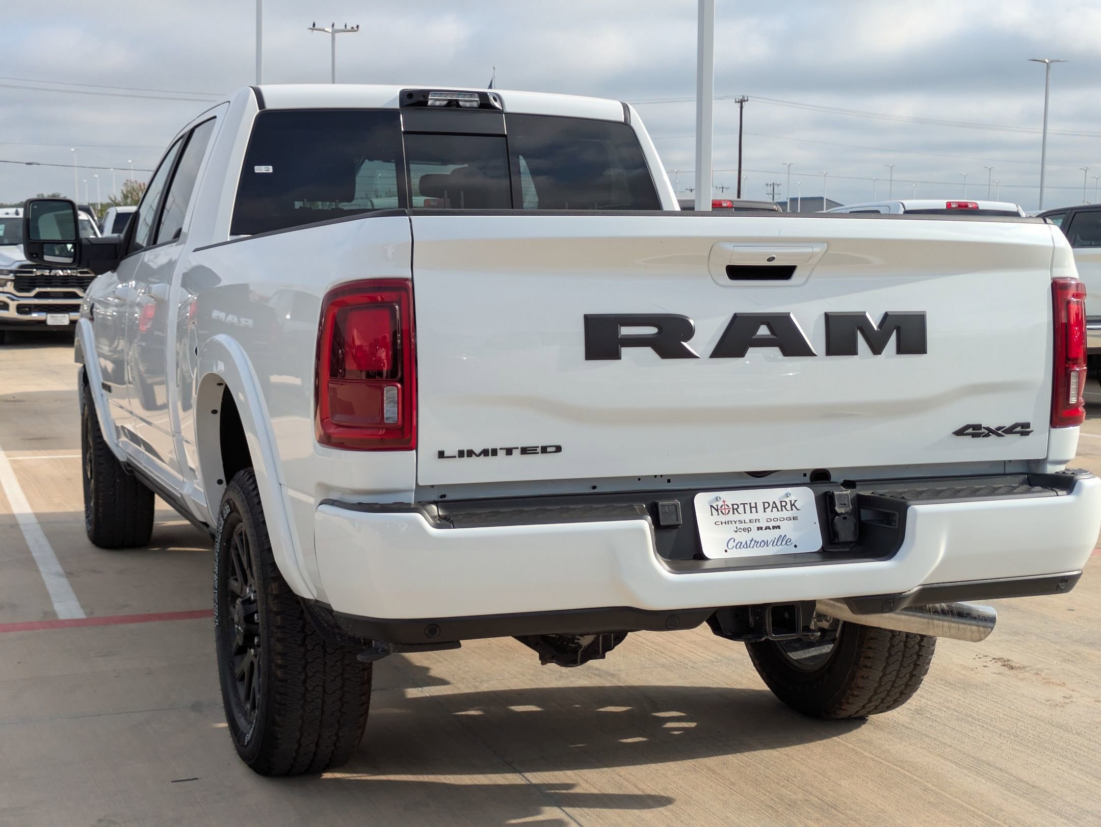 2026 Ram 2500 Limited photo 5