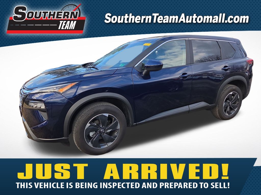 2025 Nissan Rogue SV's photo