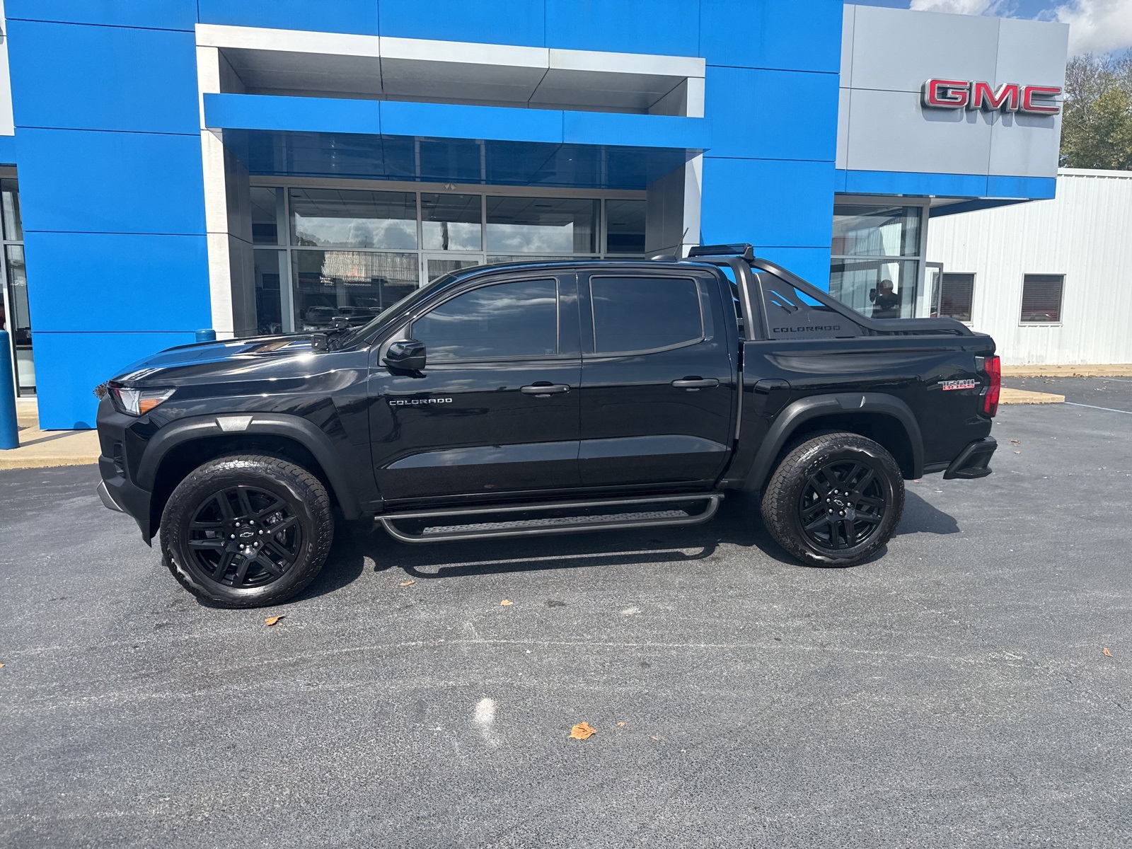 2024 Chevrolet Colorado Trail Boss photo 4