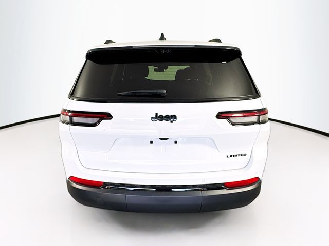 2025 Jeep Grand Cherokee Limited photo 4