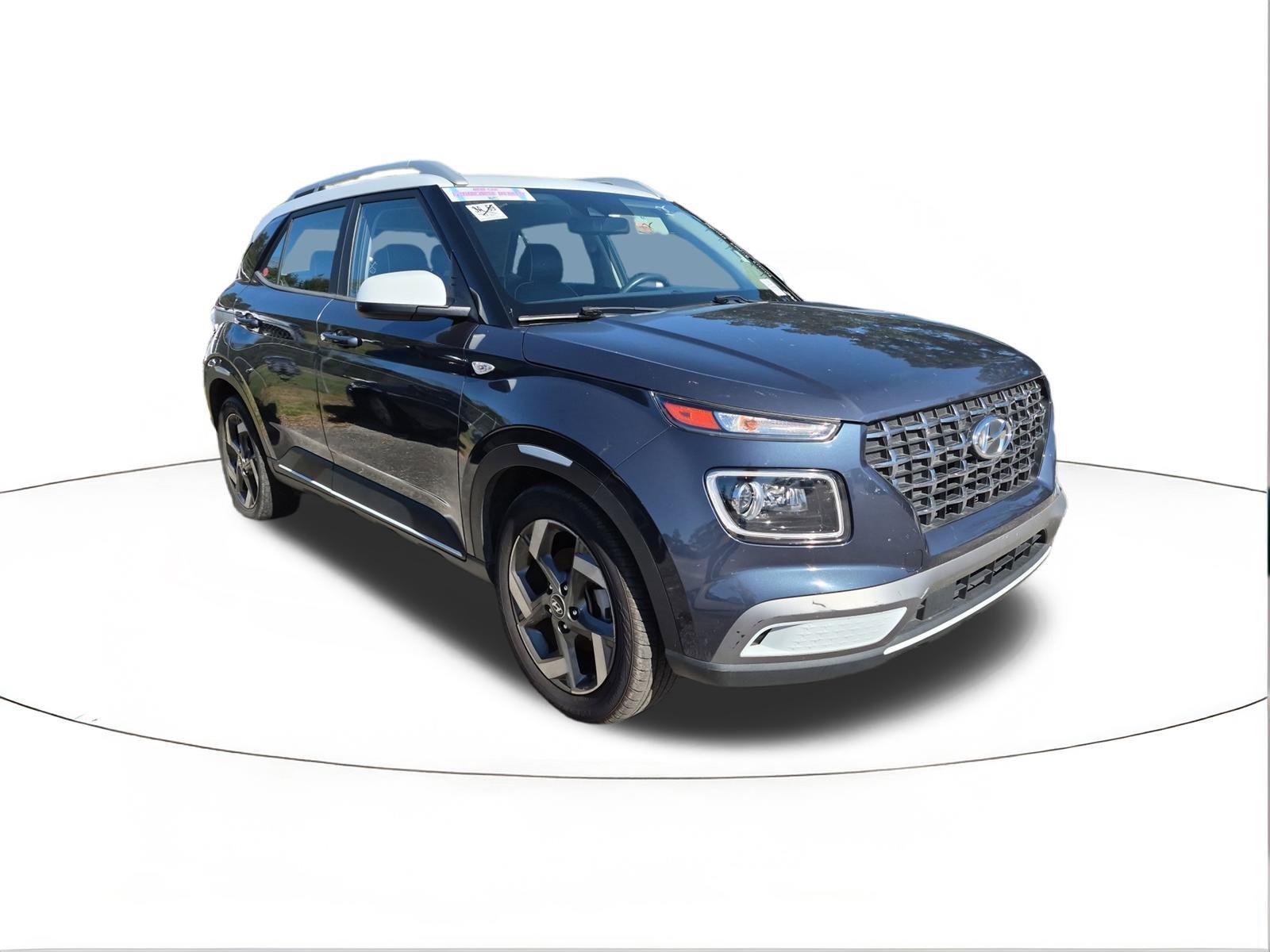 2020 Hyundai Venue Denim's photo