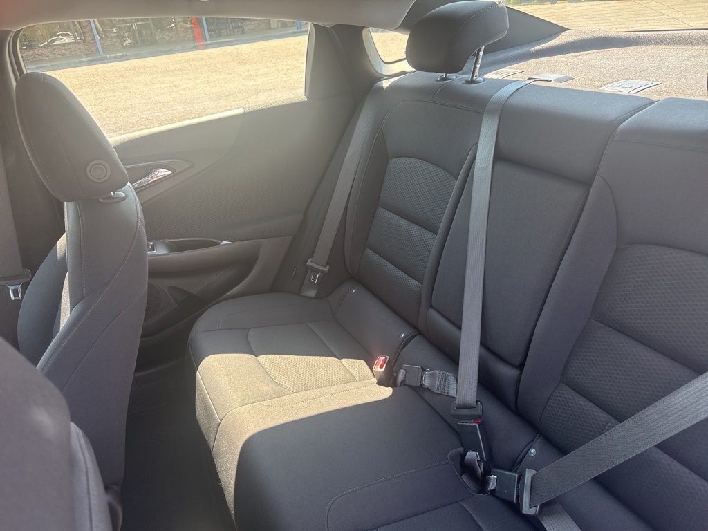 2024 Chevrolet Malibu 1LT photo 8