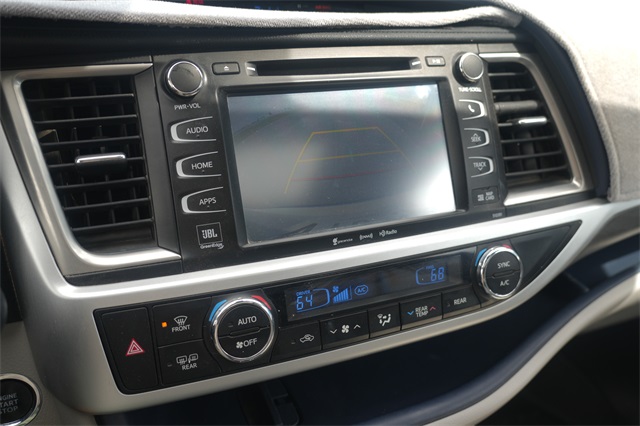 2019 Toyota Highlander Limited photo 10