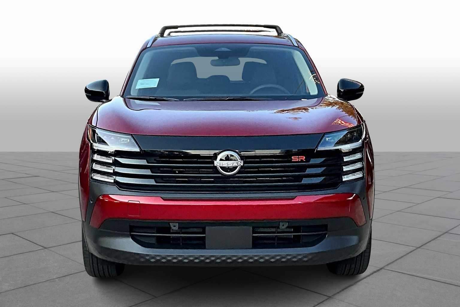 2026 Nissan Kicks SR photo 3