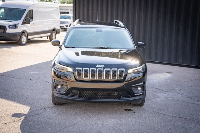 2019 Jeep Cherokee Latitude photo 2