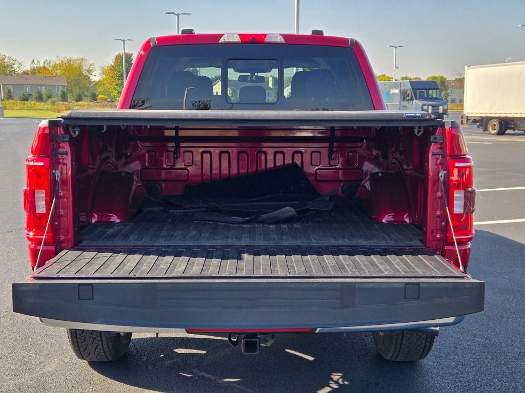 2022 Ford F-150 XLT photo 11