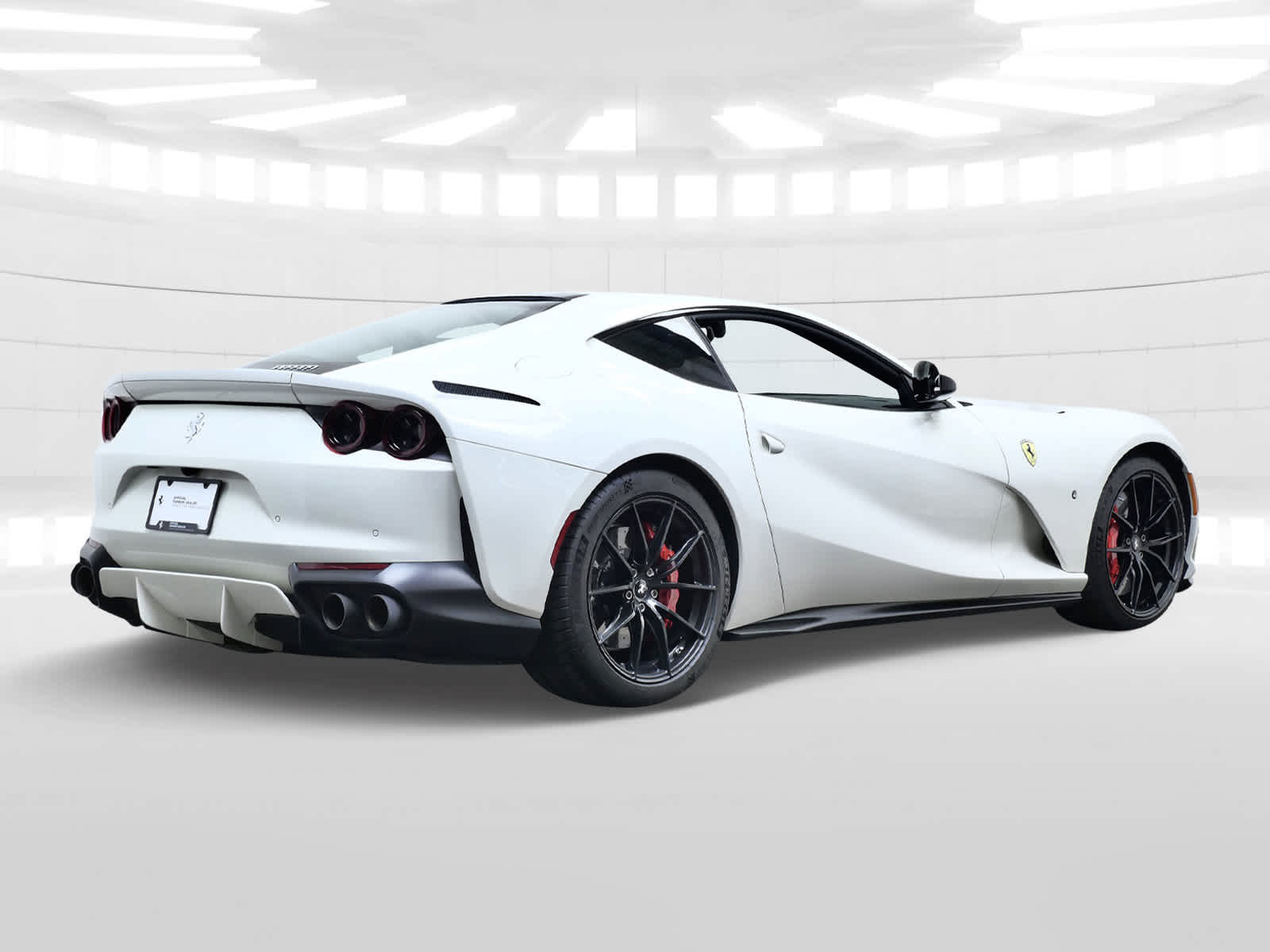 2019 Ferrari 812 Superfast photo 6