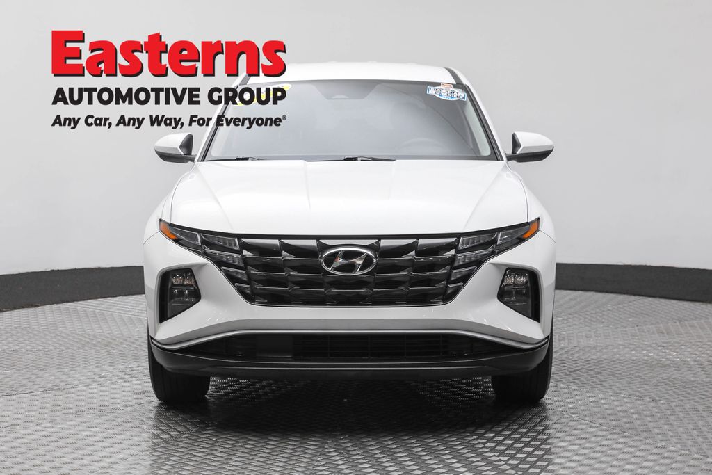 2024 Hyundai Tucson SE photo 2