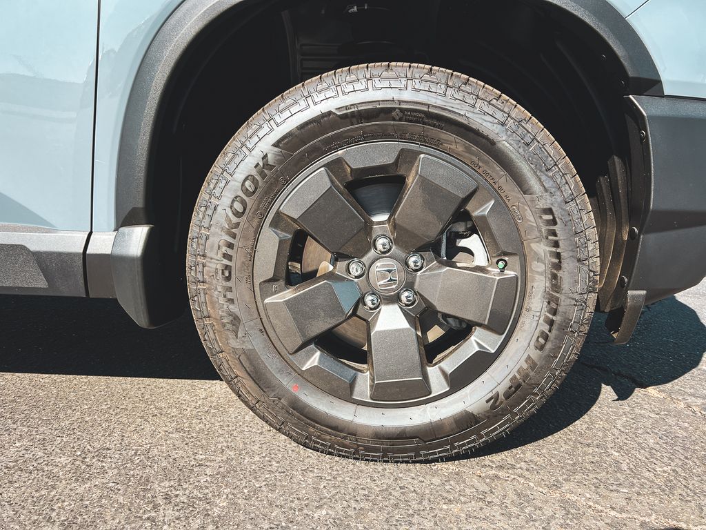 2026 Honda Passport photo 11
