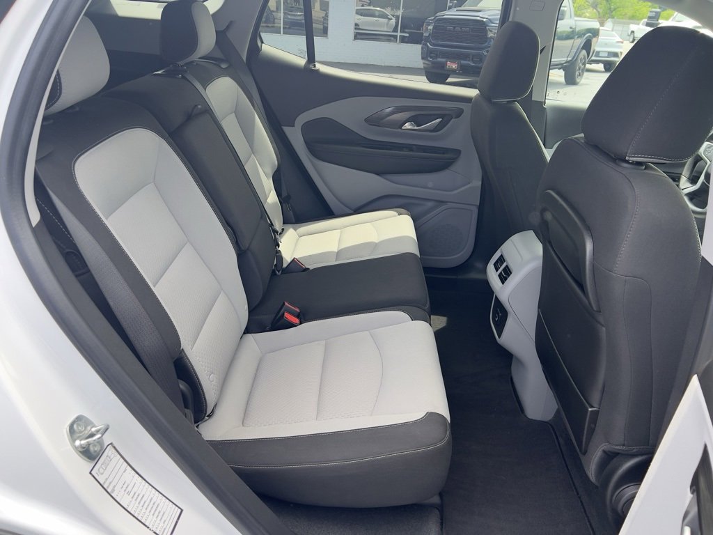 2024 Gmc Terrain SLE photo 11