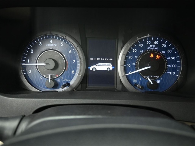 2018 TOYOTA SIENNA - Image 13
