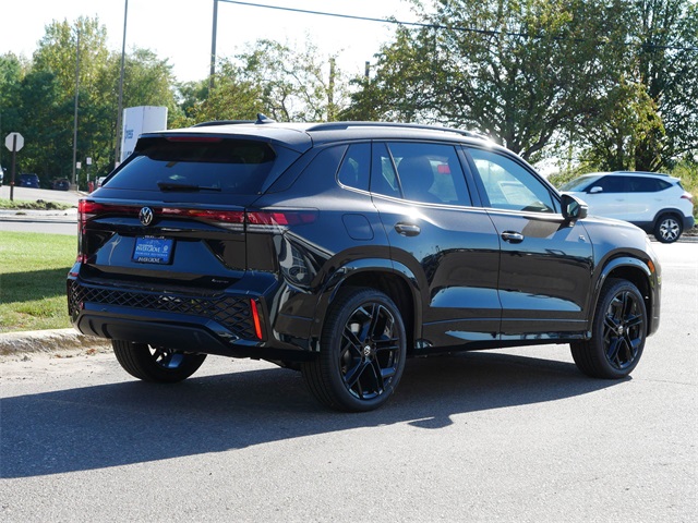 2025 Volkswagen Tiguan SE R-Line Black photo 2