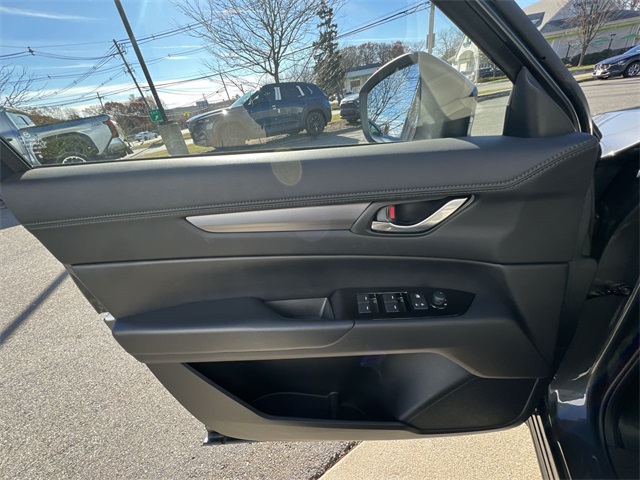 2025 Mazda CX-5 2.5 S Preferred photo 4