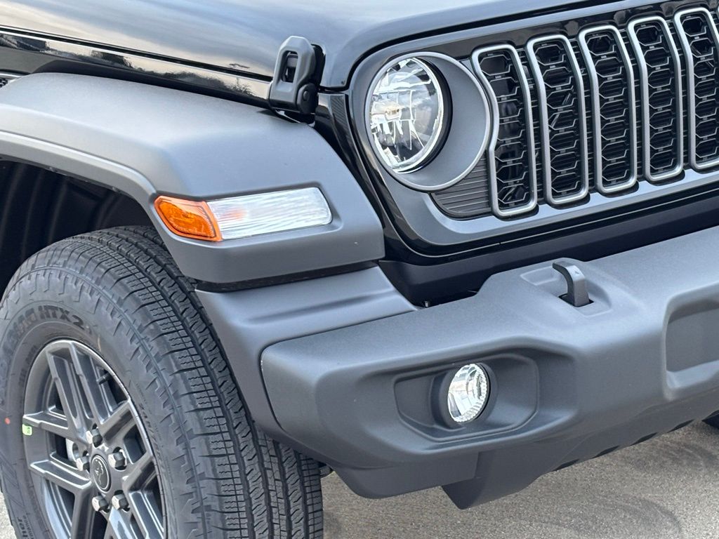 2025 Jeep Wrangler Sport S photo 6