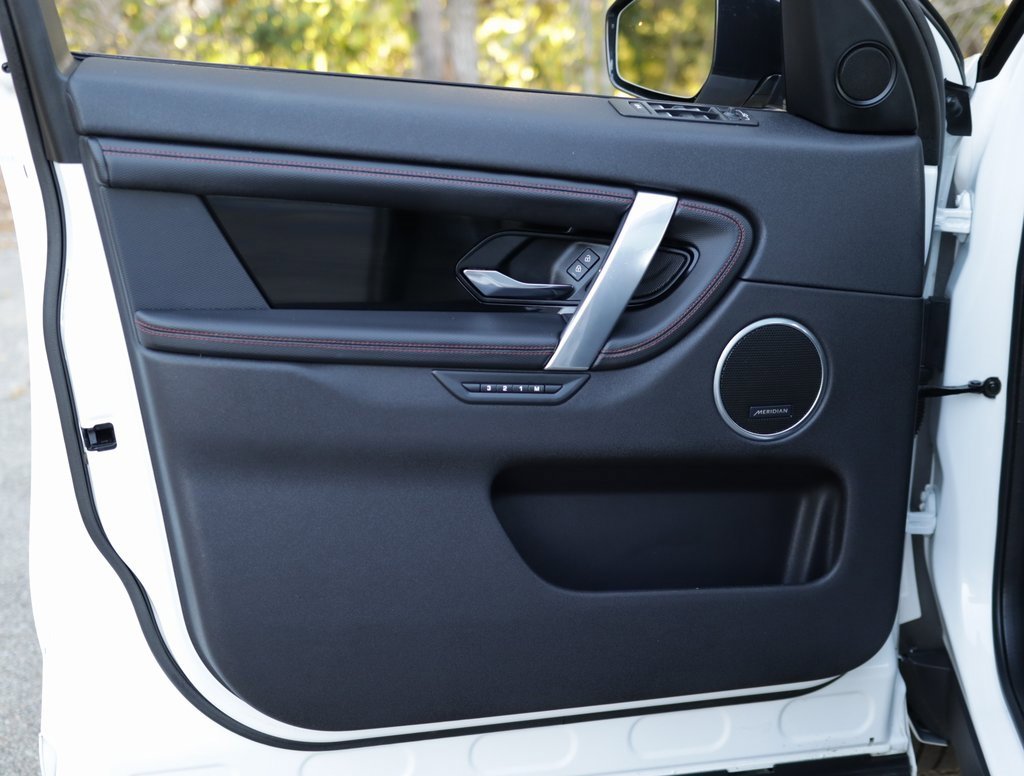 2021 Land Rover Discovery Sport S R-Dynamic photo 21