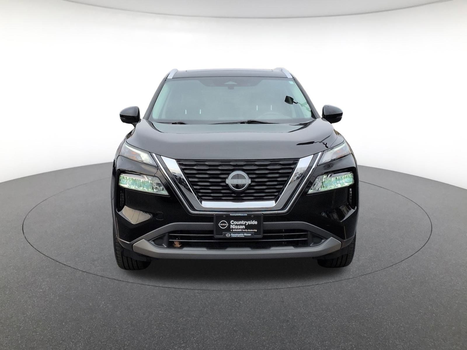 2023 Nissan Rogue SV photo 2