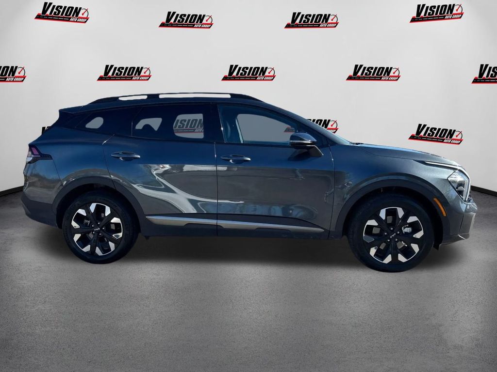 2023 Kia Sportage X-Line photo 4