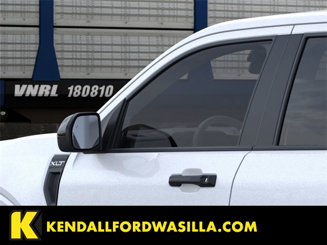 2025 Ford Maverick XLT photo 16