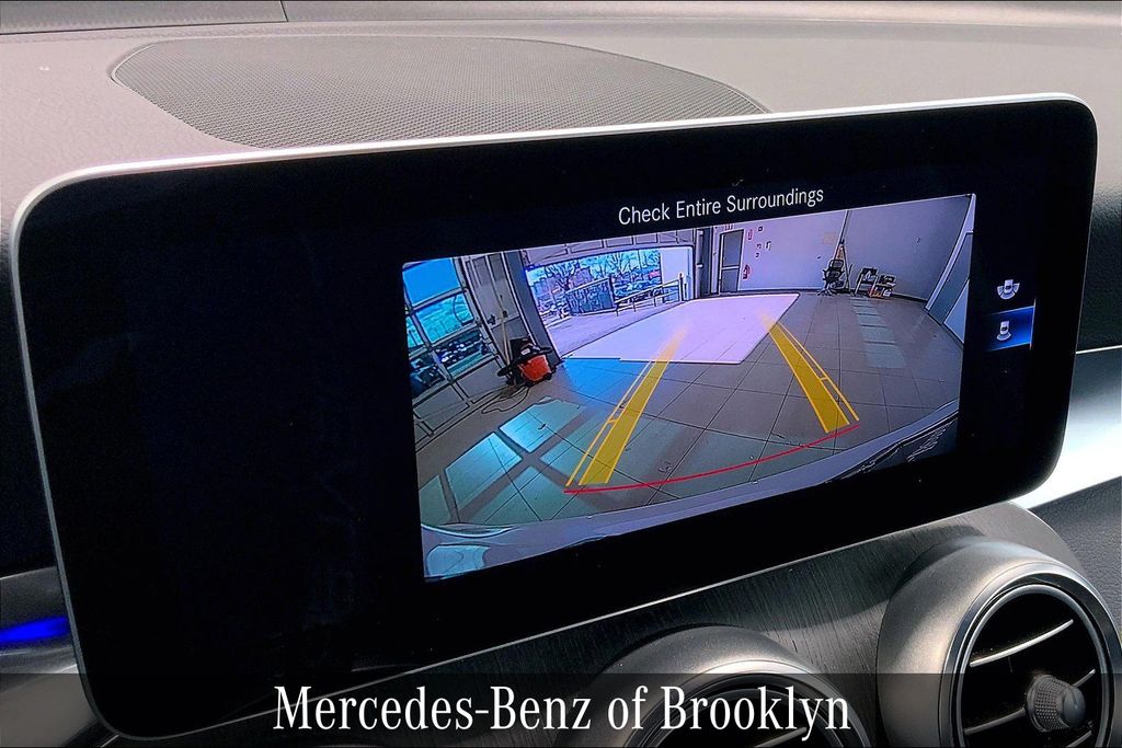 2020 Mercedes Benz GLC 300 4MATIC photo 24