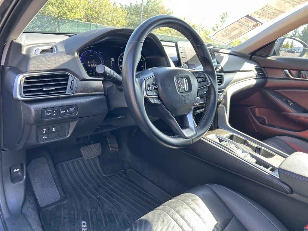 2022 Honda Accord Hybrid Touring photo 10