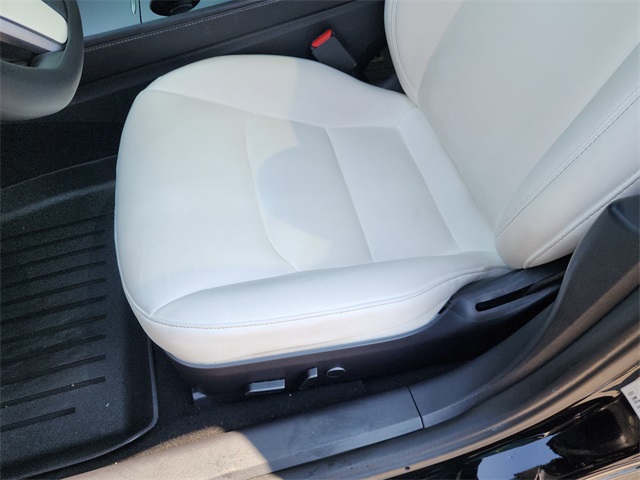 2022 Tesla Model 3 photo 11