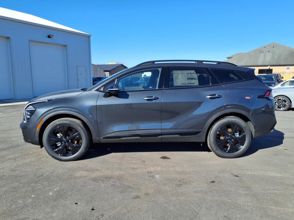 2025 Kia Sportage Plug-In Hybrid X-Line photo 3
