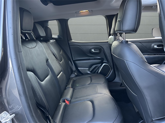 2019 Jeep Renegade Limited photo 26