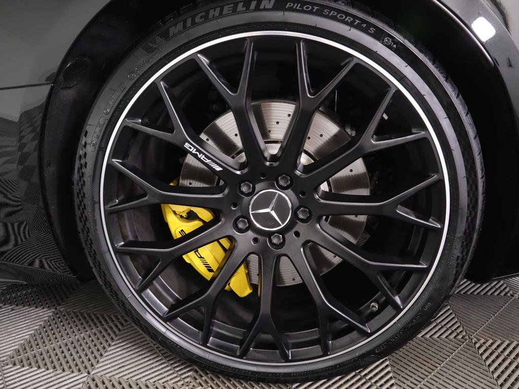 2022 Mercedes Benz SL AMG 63 photo 38