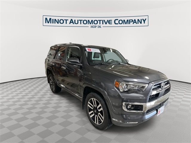 2022 Toyota 4Runner Limited photo 2