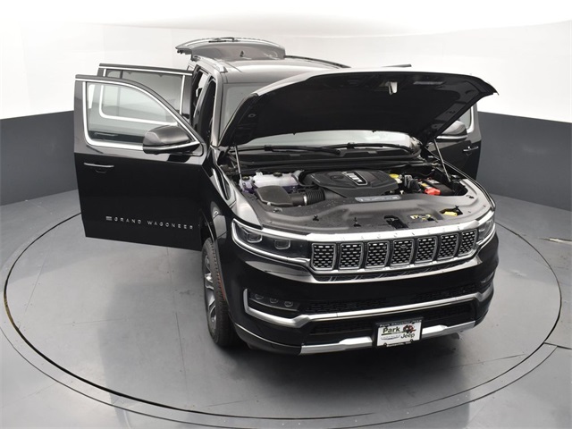 2024 Jeep Grand Wagoneer photo 23