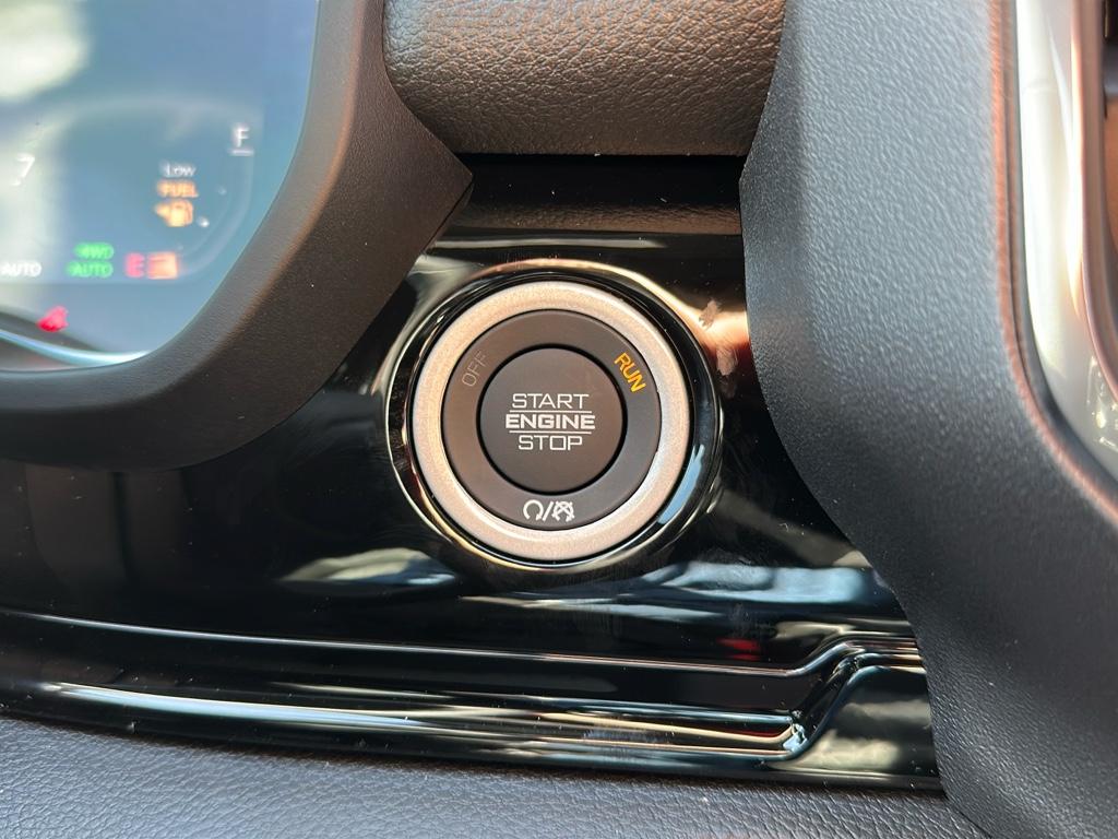 2025 Ram 1500 Laramie photo 28