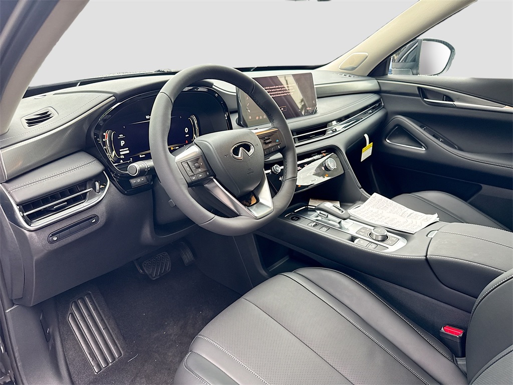 2026 Infiniti QX60 Luxe photo 9
