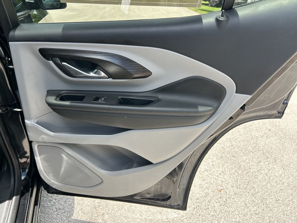 2024 Gmc Terrain SLE photo 35