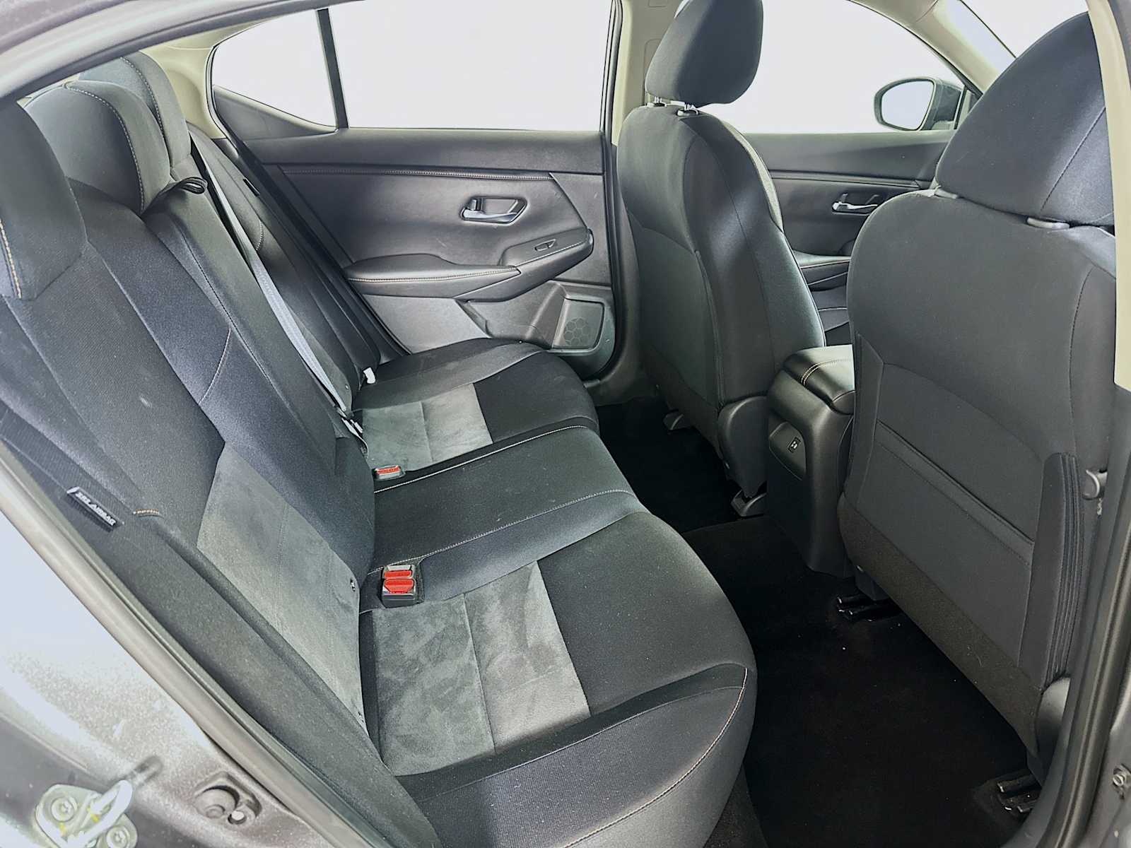 2021 Nissan Sentra SR photo 25