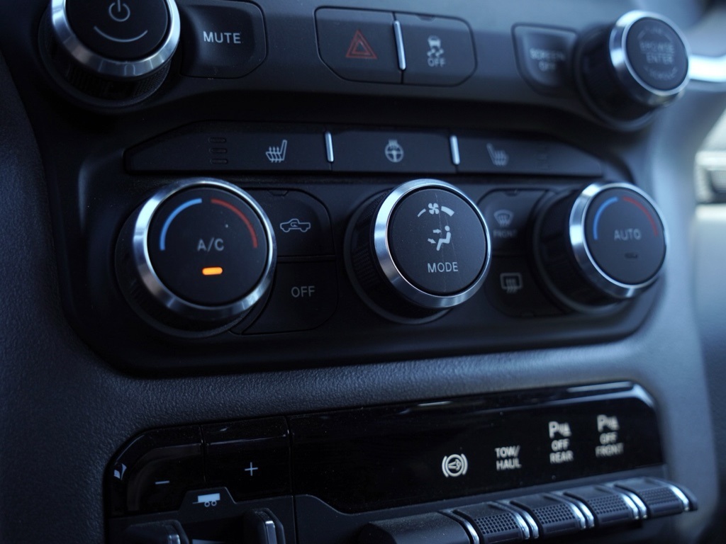2021 Ram 2500 Big Horn photo 15
