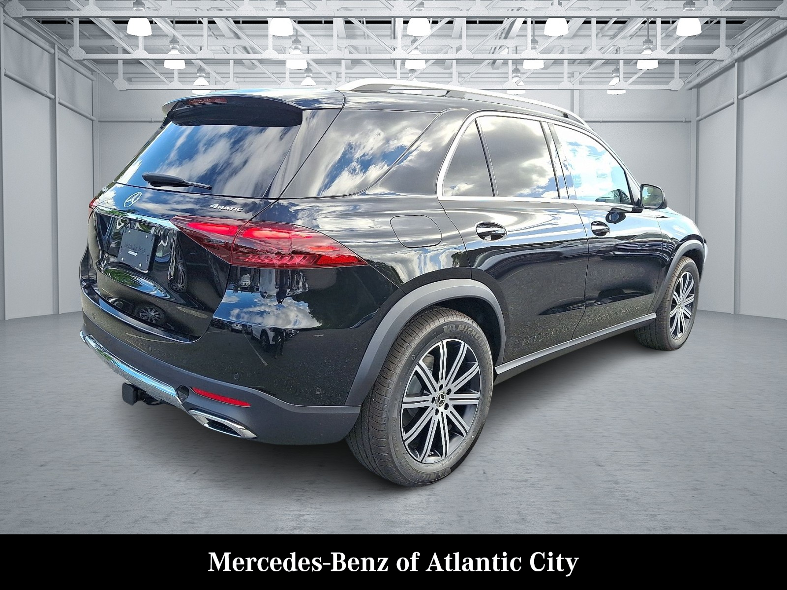 2026 Mercedes Benz GLE 350 4MATIC photo 4