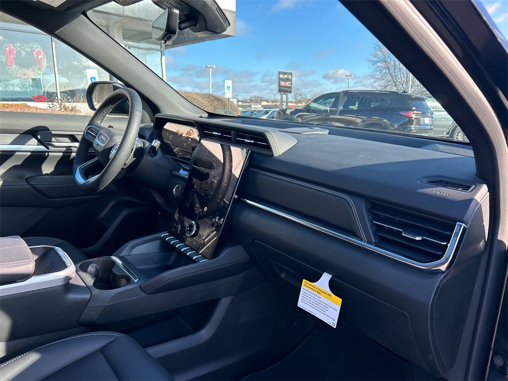 2026 GMC TERRAIN - Image 36