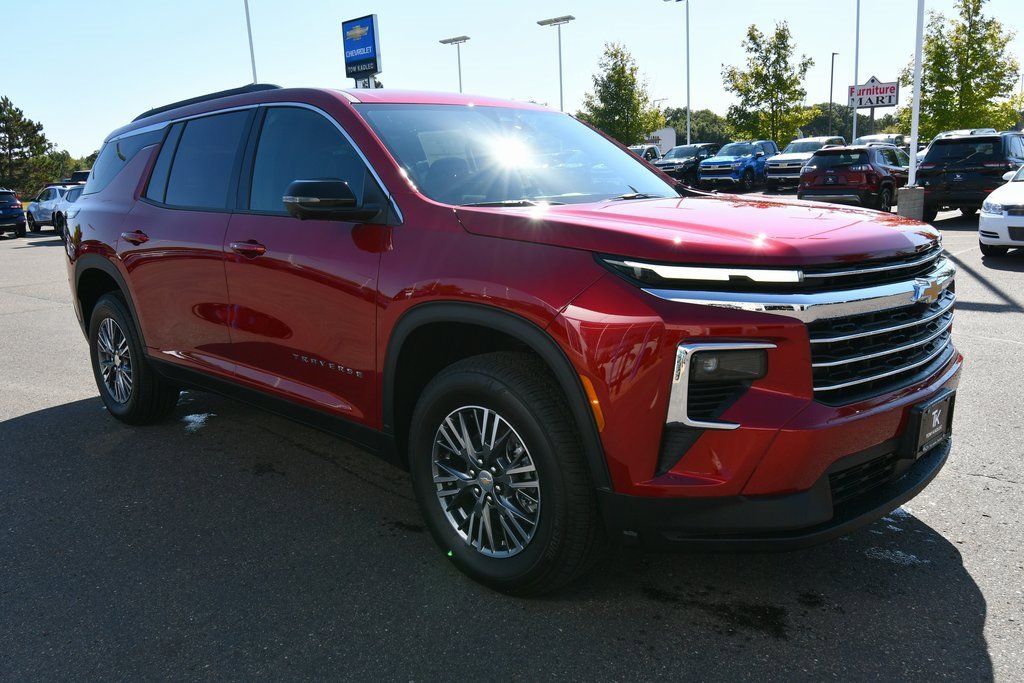 2026 Chevrolet Traverse photo 9