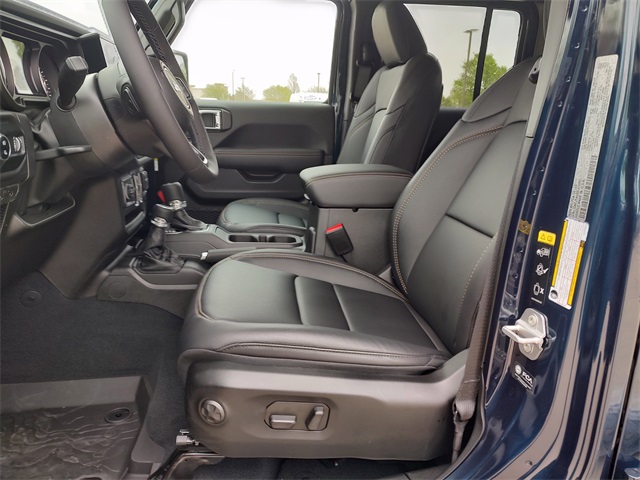 2025 Jeep Gladiator Texas Trail photo 24