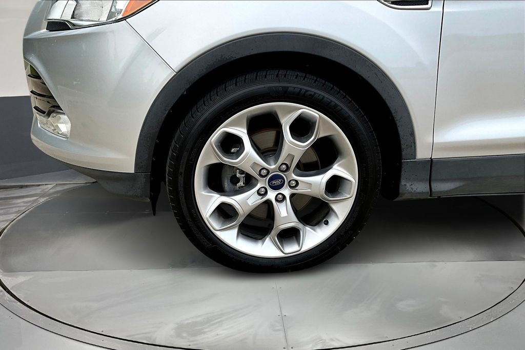 2016 Ford Escape Titanium photo 29