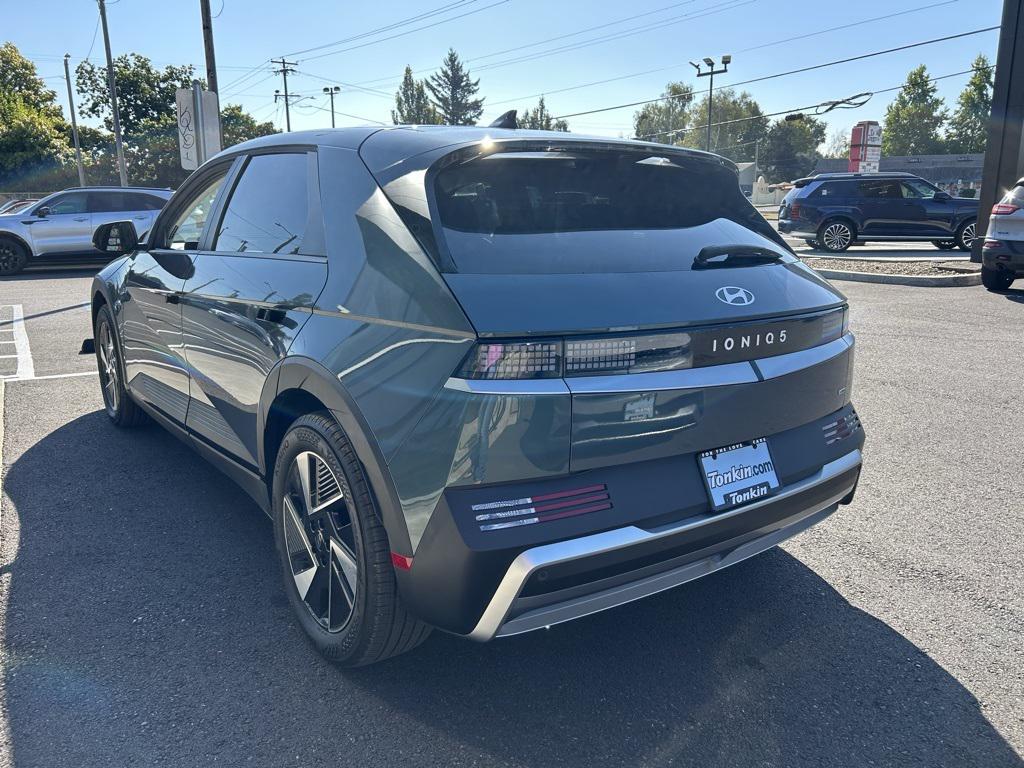 2025 Hyundai Ioniq 5 SE photo 8