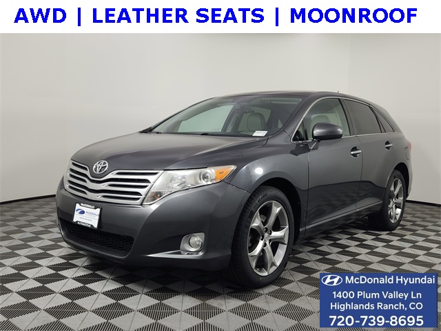 2010 Toyota Venza Base's photo