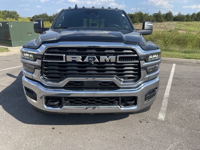2026 Ram 3500 Tradesman photo 3
