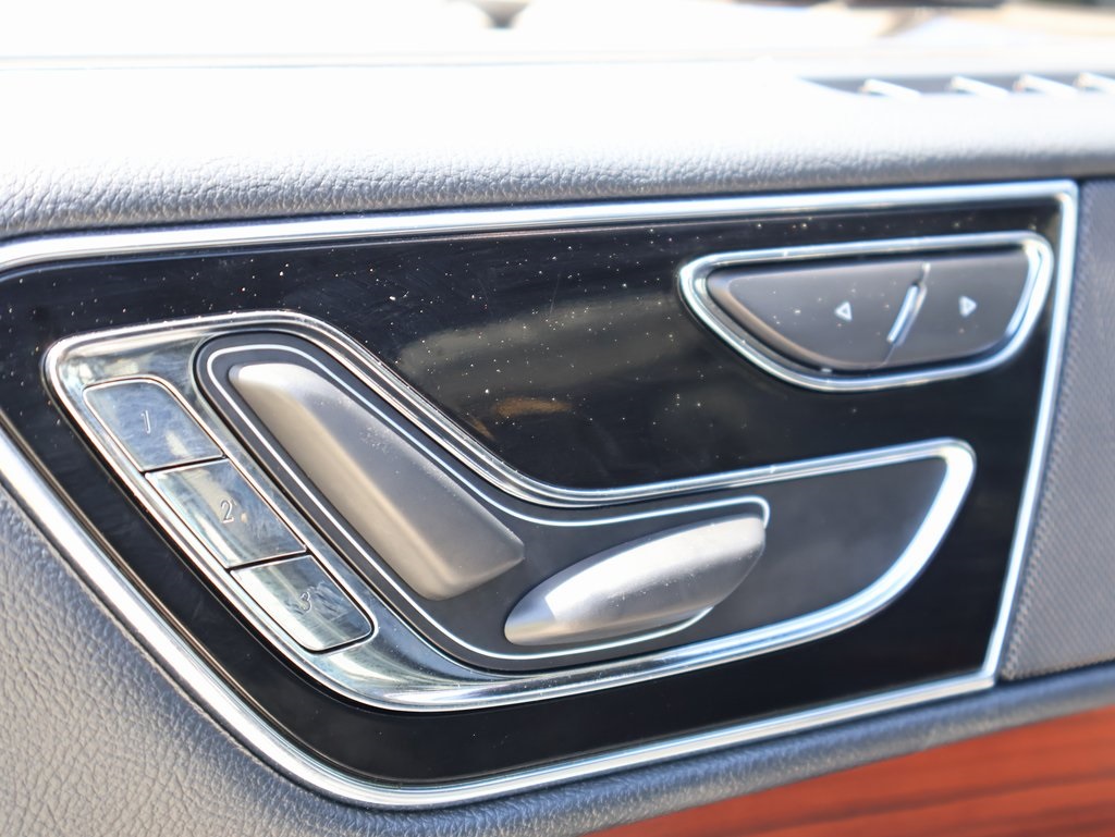2024 Lincoln Navigator L Standard photo 27